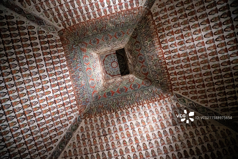 敦煌文化艺术大展 莫高窟第320窟 盛唐 神像 壁画图片素材