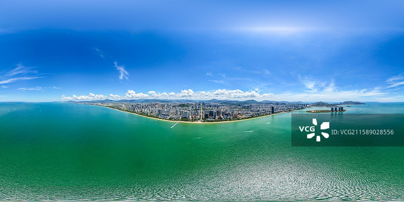 海南三亚海岸线CBD建筑中央商务区城市海洋交通高视角航拍图片素材