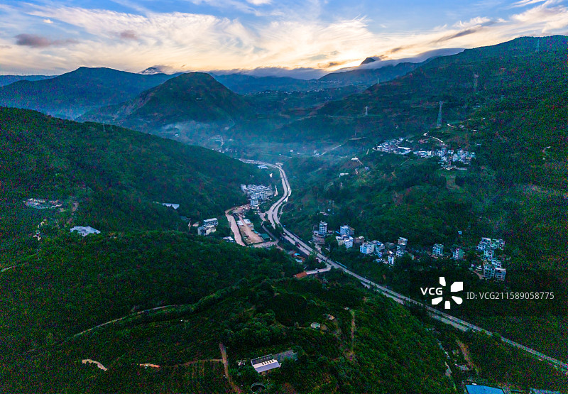云南省玉溪市华宁县宁州街道象鼻温泉图片素材