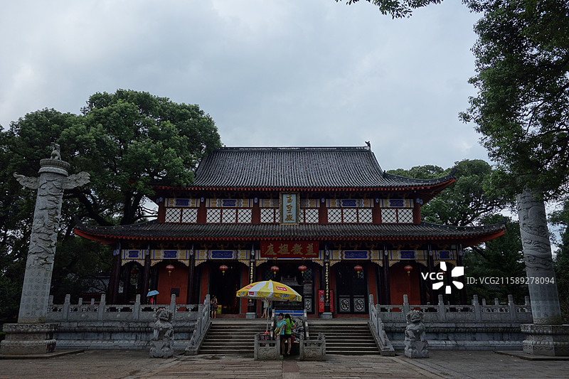 江西省鹰潭市龙虎山景区上清古镇：天师府玉皇殿图片素材