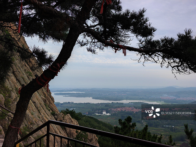 秋天白露节气，莒县屋楼圣境风光图片素材