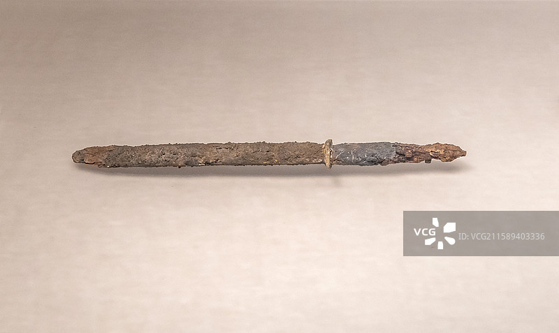 陕西历史博物馆铁短剑汉代西安市汉长安城武库出土图片素材