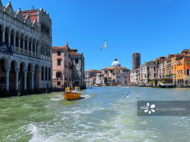 意大利威尼斯水城夏日风光图片素材