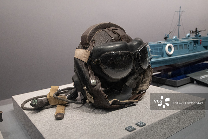 王万林在东矶列岛战斗中使用的飞行装具（飞行帽）图片素材