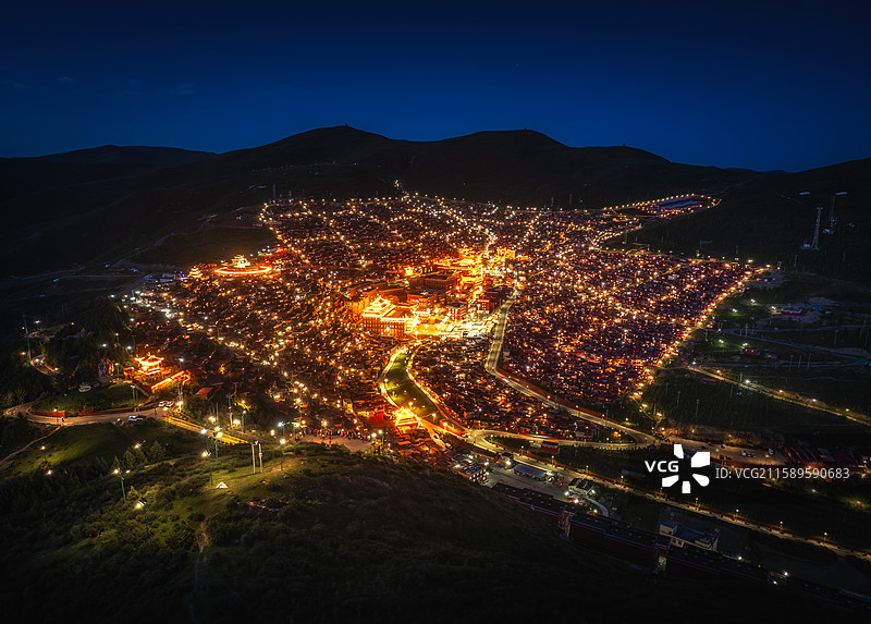 川西色达佛学院风光图片素材