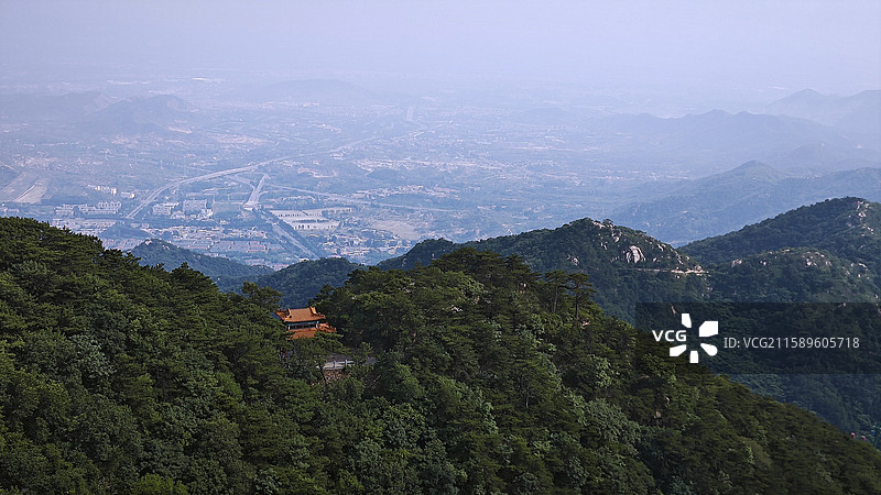 天津蓟县京东第一山盘山松石水挂月峰东五台溪流石刻寺庙云罩寺佛菩萨十八罗汉四大金刚弥勒佛三世佛亭缆车图片素材
