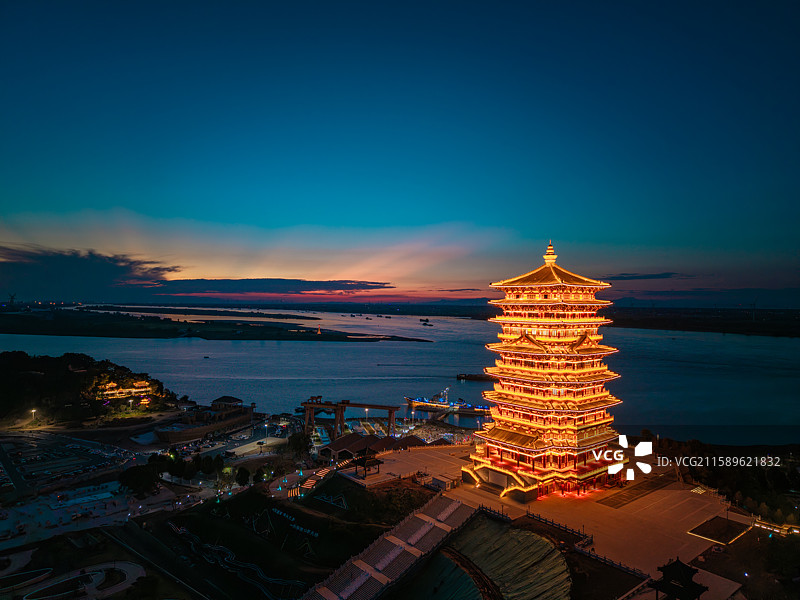 夕阳下的湖口县 城市风光图片素材