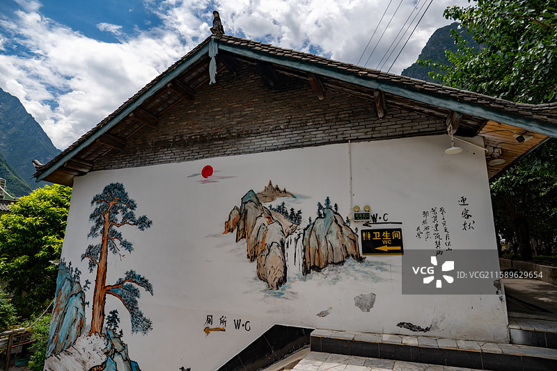 2025虎跳峡高路徒步图片素材