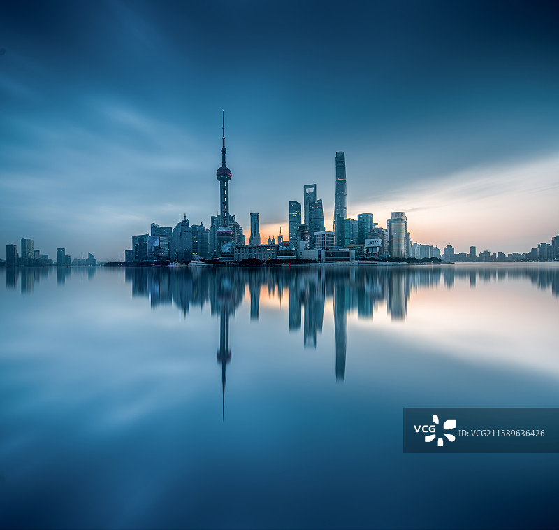 上海东方明珠日出图片素材