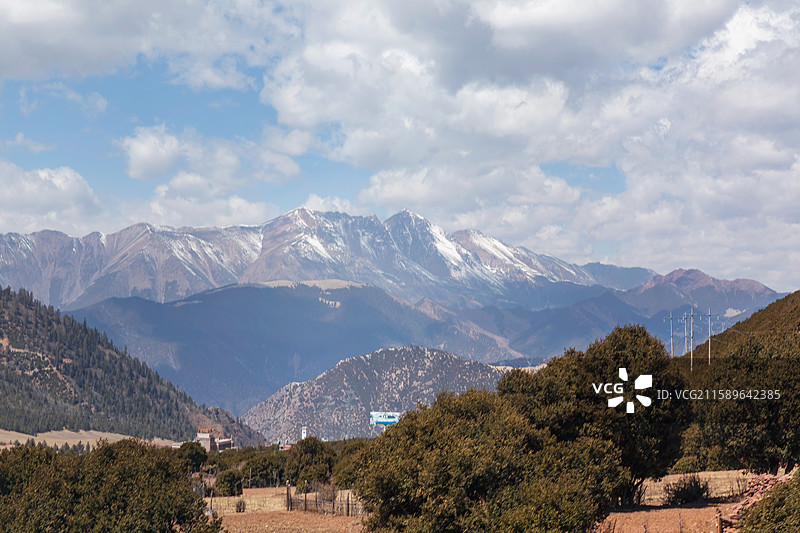 西藏行（川藏318青藏109）巴塘到左贡（觉巴山 东达山 如美镇）图片素材