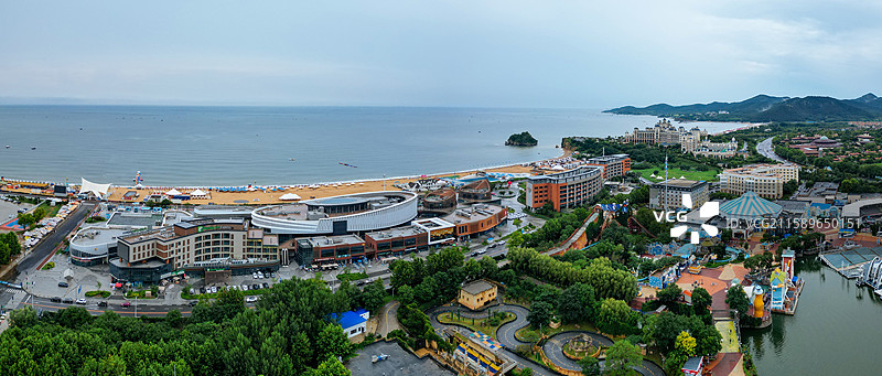 大连 金州区 金石滩 发现王国 金石路 金泉广场图片素材