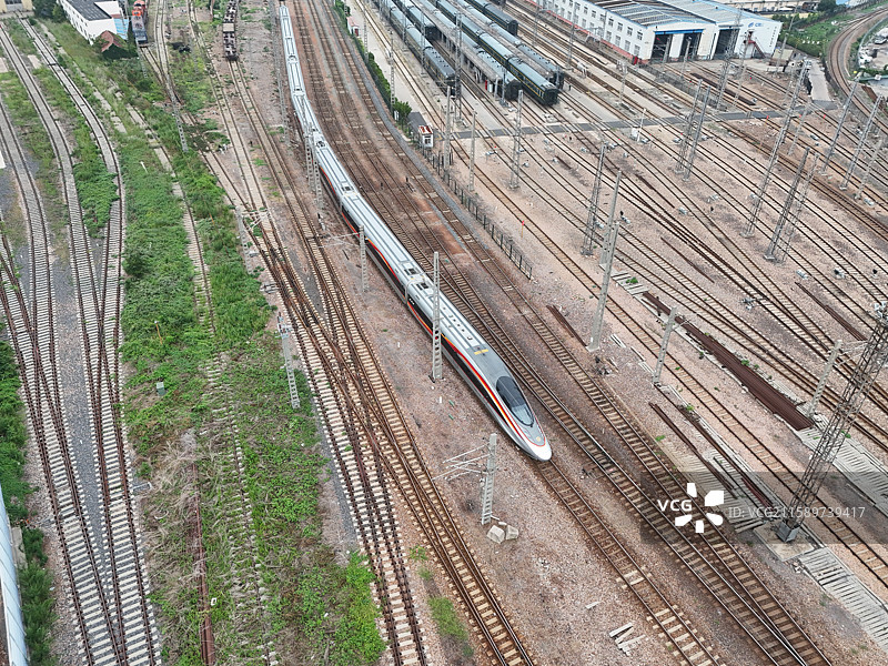 青岛火车高铁轨道铁路图片素材