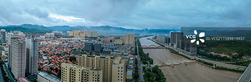 隆化县 下洼子村 苔山公园 航拍 西山村图片素材