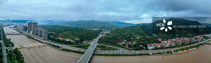 隆化县 下洼子村 苔山公园 航拍 西山村图片素材