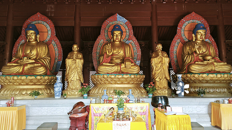 天津蓟县京东第一山盘山松石水挂月峰东五台溪流石刻寺庙佛菩萨十八罗汉盘龙四大金刚弥勒佛石刻三世佛图片素材