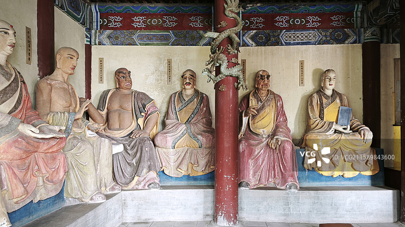 天津蓟县京东第一山盘山松石水挂月峰东五台溪流石刻寺庙佛菩萨十八罗汉盘龙四大金刚弥勒佛石刻三世佛图片素材