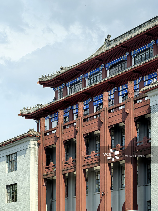 四川大学主楼一角图片素材