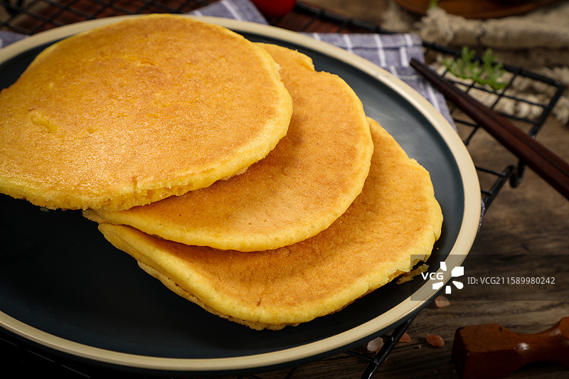 贴饼子图片素材