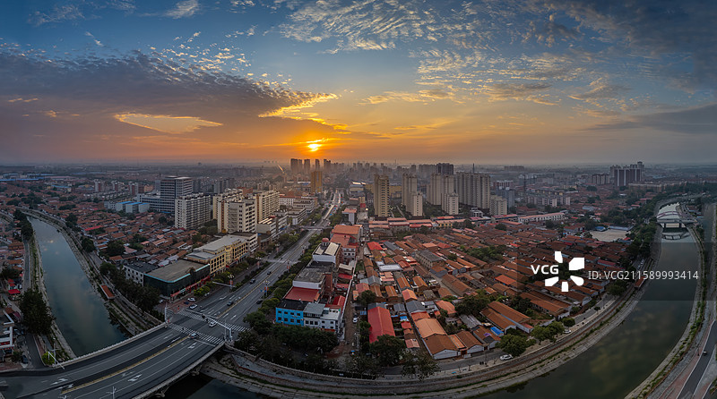 青县新华路日出图片素材