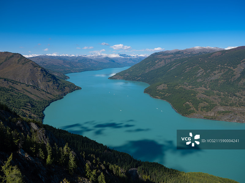 新疆阿勒泰喀纳斯观鱼台图片素材