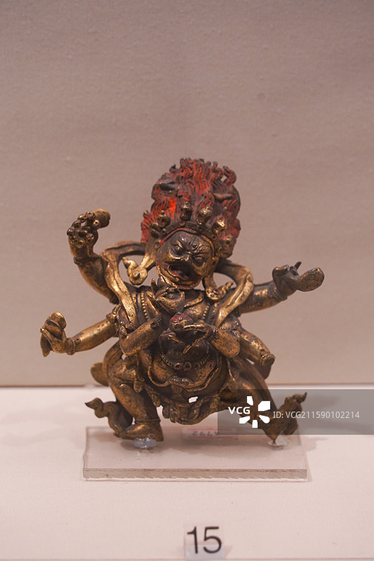 辽宁省博物馆藏清代鎏金大黑天铜像图片素材