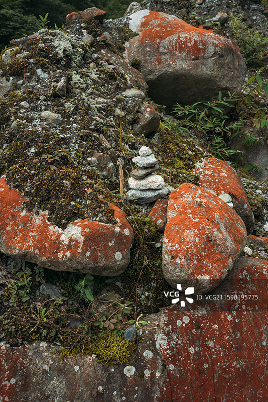 雅安喇叭河 红石滩图片素材