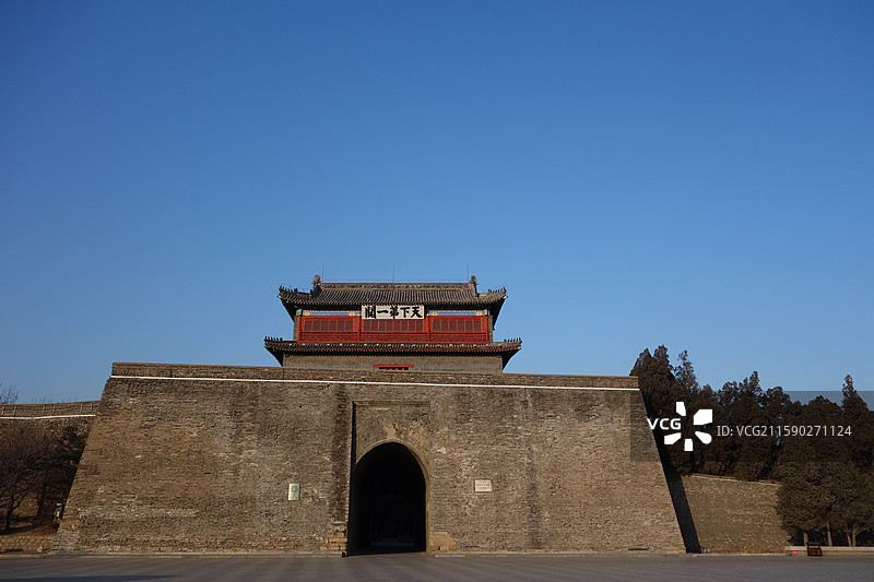 河北省秦皇岛市山海关古城山海关长城：天下第一关箭楼镇东楼图片素材