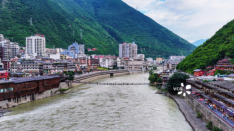 川西泸定县川藏铁路泸定大渡河特大桥泸定桥图片素材