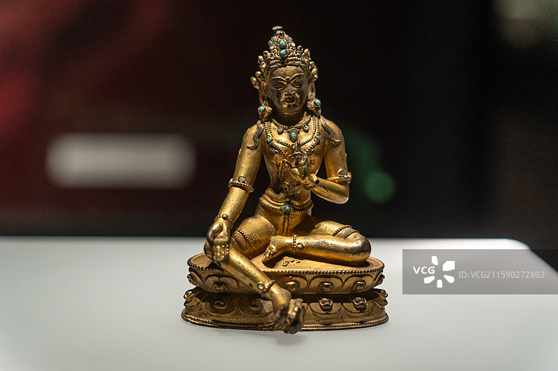 广州艺术博物馆 明末鎏金铜绿度母造像图片素材
