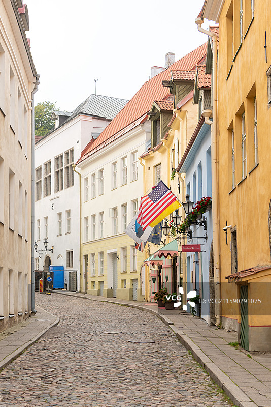 爱沙尼亚塔林老城 中世纪 大雾 阴天 古城 欧洲图片素材