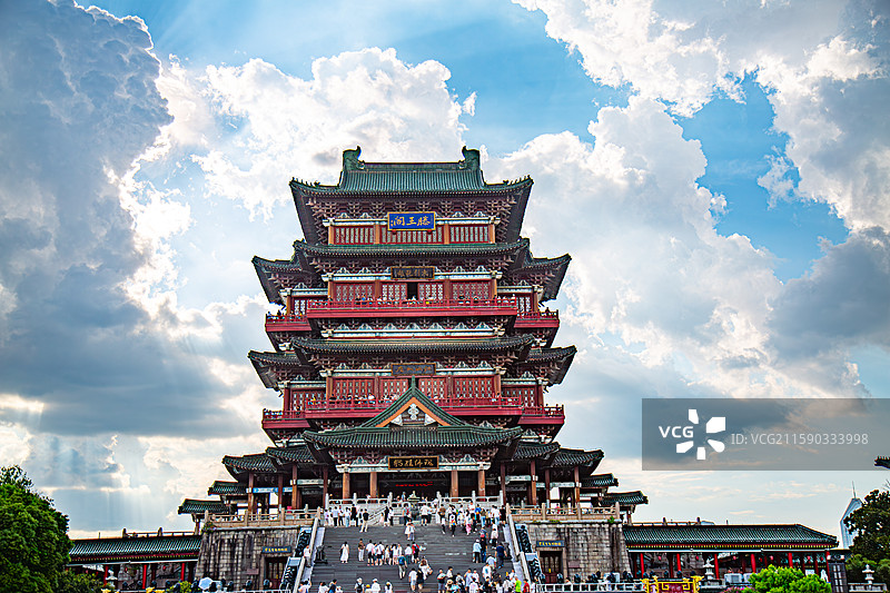 明三暗七 滕王李元婴 滕王阁序 赣江风光 仿宋建筑 江南三大名楼 王勃 落霞孤鹜 碧瓦丹柱 唐永徽四图片素材