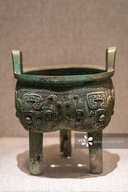 “息”铜鼎（商代后期）河南博物院藏 1980年罗山县蟒张乡后李村出土图片素材