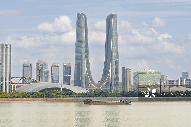 杭州城市阳台眺望钱江世纪奥体国际博览中心城市风光图片素材
