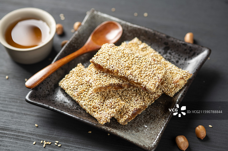 芝麻花生牛皮糖图片素材