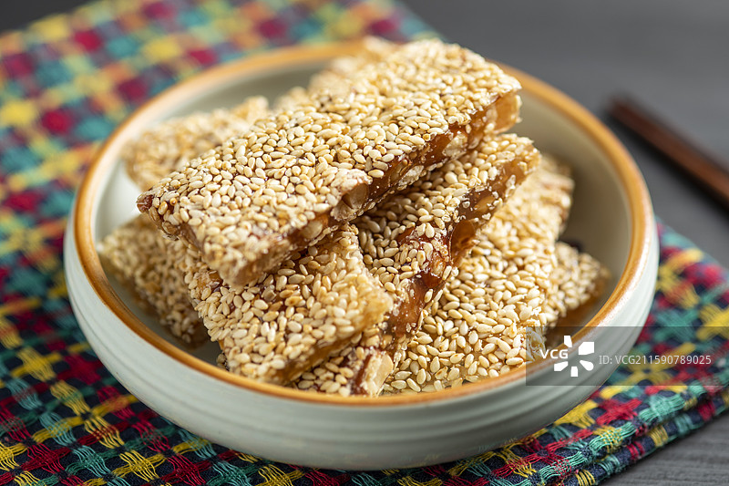 芝麻花生牛皮糖图片素材