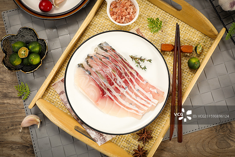 冰鲜脆肉鲩鱼片图片素材