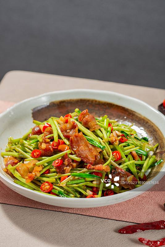 藜蒿炒腊肉图片素材