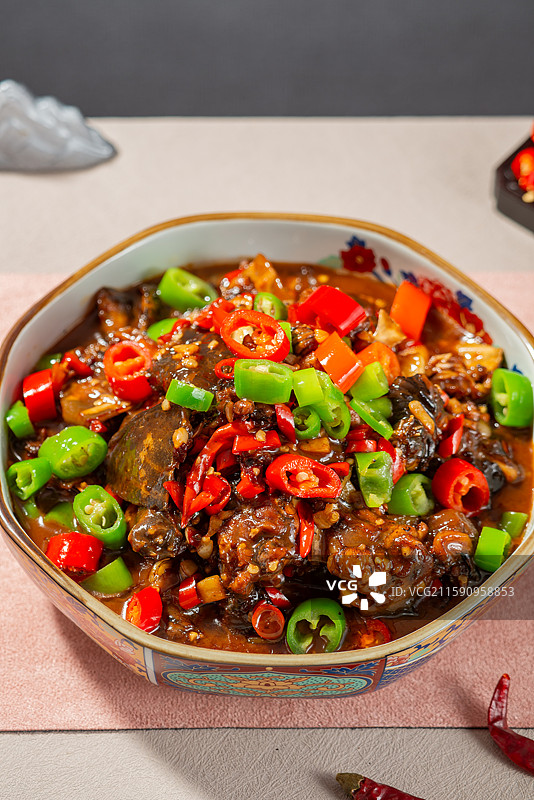 红烧小甲鱼图片素材