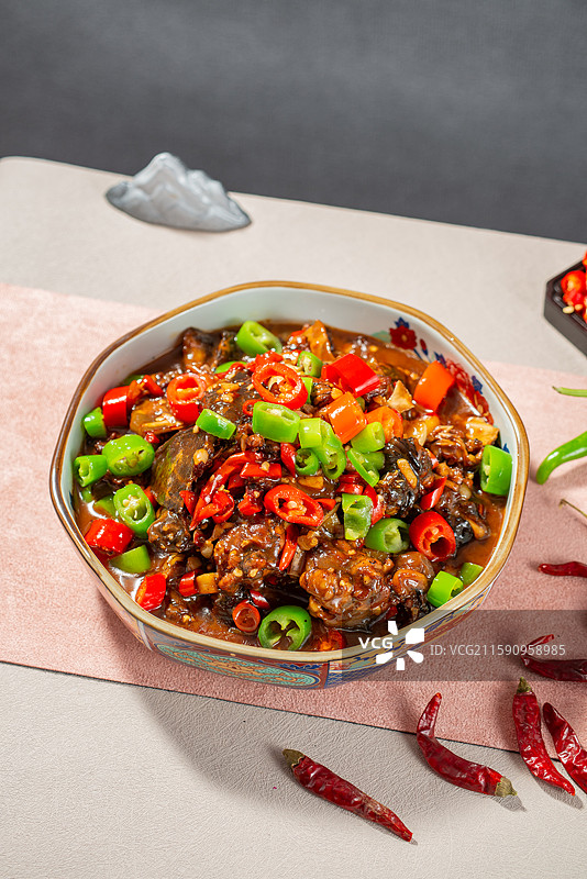 红烧小甲鱼图片素材