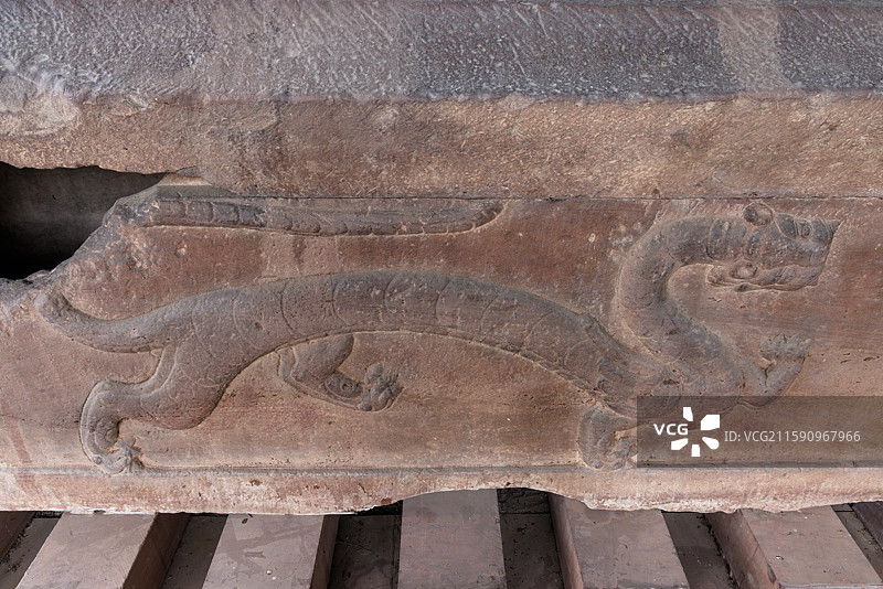 四川雅安芦山县东汉墓葬王晖石棺图片素材