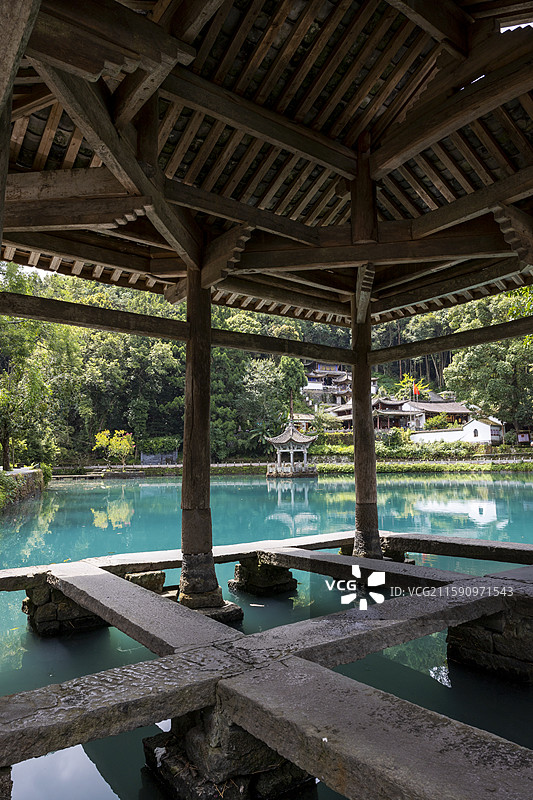 云南腾冲和顺古镇洗衣亭图片素材