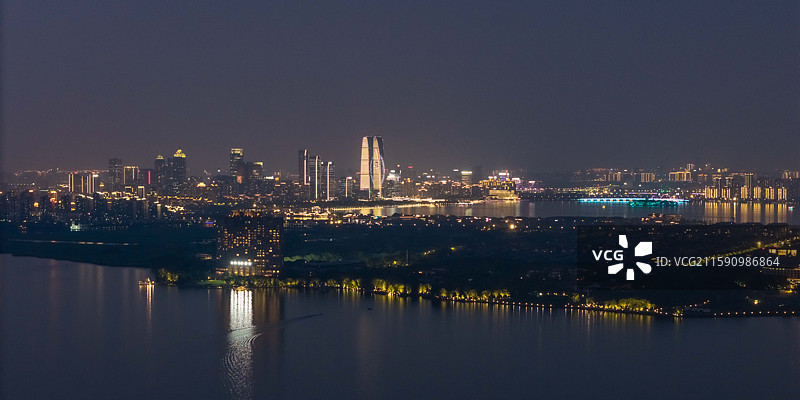 航拍苏州工业园区金鸡湖繁荣夜景-江苏苏州图片素材