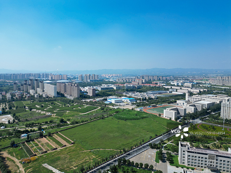 包头市 青山区 奥体公园 体育中心 建设路 九原区图片素材