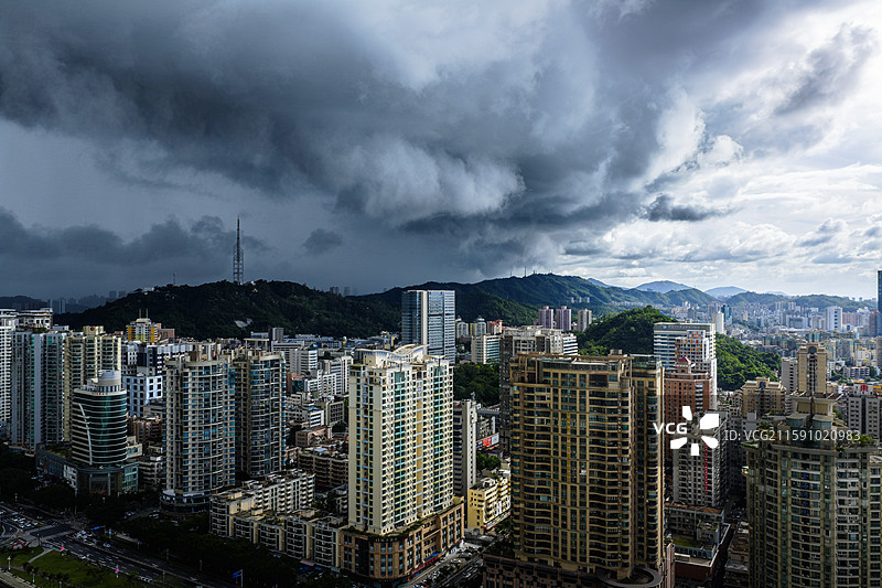 珠海城市风暴 塔巴图片素材