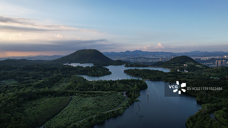 深圳东部华侨城（马峦山）山顶风光图片素材