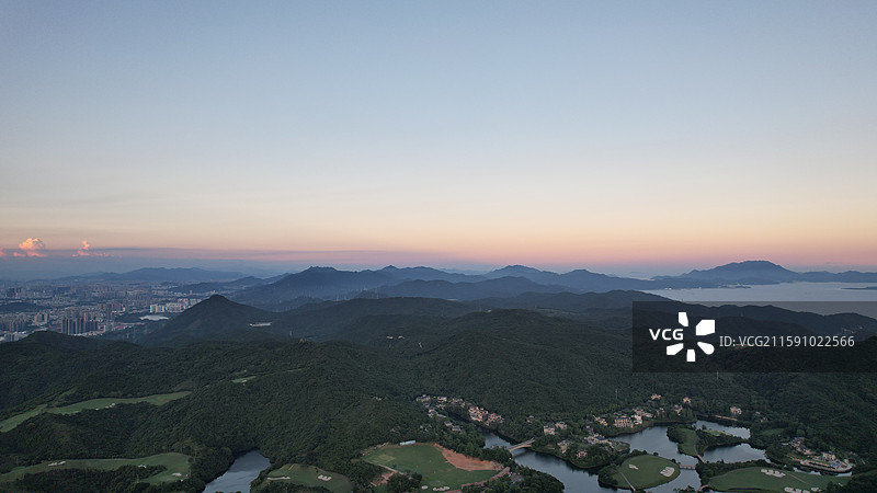 深圳东部华侨城（马峦山）山顶风光图片素材