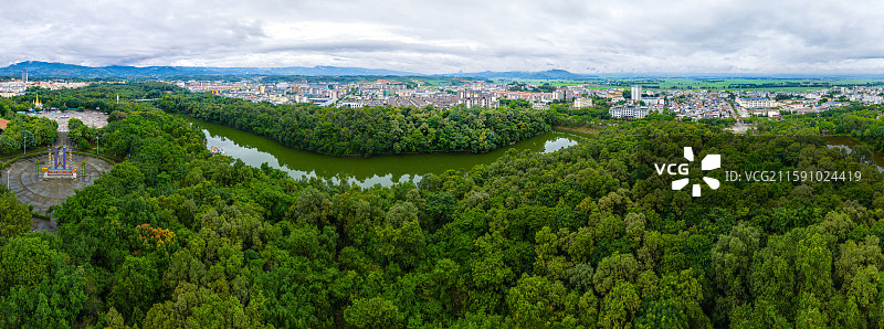 云南省德宏州陇川县森林公园图片素材