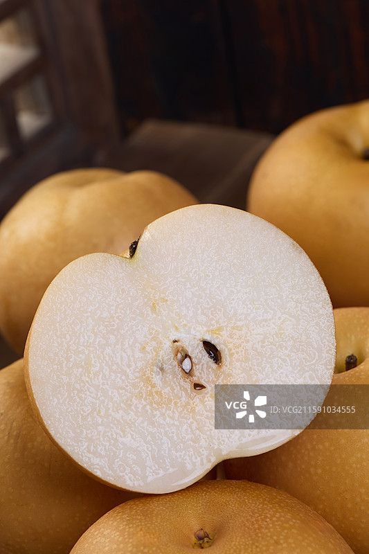 秋月梨 新鲜秋月梨 莱阳秋月梨 秋月梨素材 山东秋月梨 冰糖丰水梨 丰水梨 梨子 黄金梨 黄梨图片素材