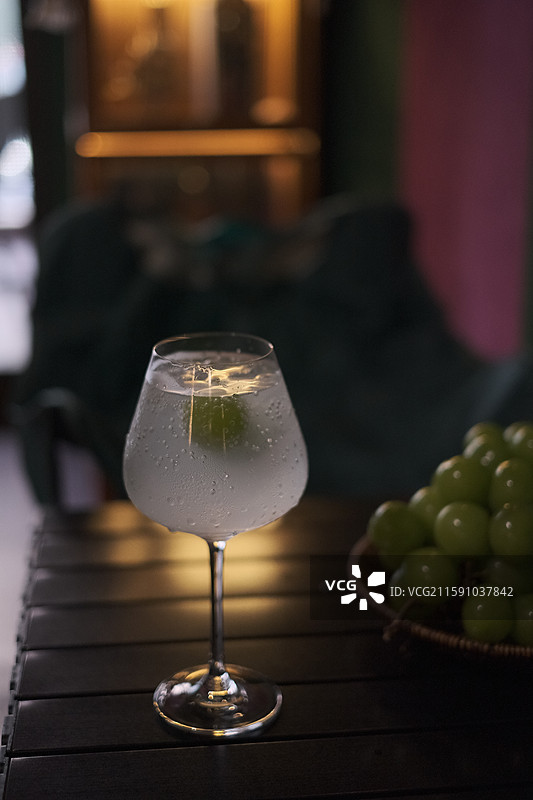 酒吧气泡水图片素材