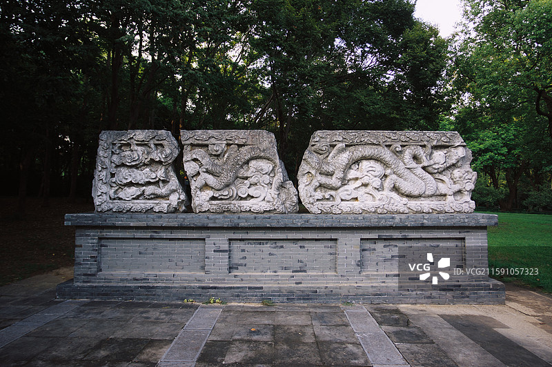 下马坊遗址公园龙纹石雕构件图片素材